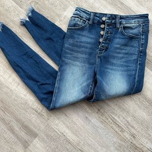 Kan Can Women’s denim jeans size 24